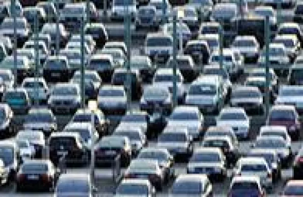 Bild: Park Shuttle24 Aussenparkplatz - sicher am Flughafen Köln parken