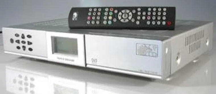 Bild: Set-Top-Box „Triple Dragon“ ab sofort in Deutschland über MatriXX Systems erhältlich