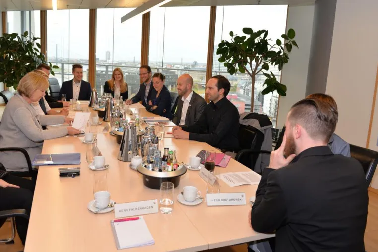 Bild: Gewalt gegen Beschäftigte im Öffentlichen Dienst
