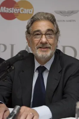 Bild: Star-Tenor Placido Domingo holt Konzert in Lissabon nach