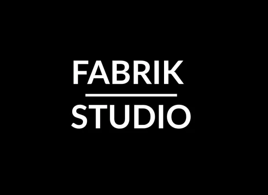 Sabela García Cuesta präsentiert Mugdha – Indische Kunst in Hamburg, Sept. 2025 Bild: Sabela García Cuesta präsentiert Mugdha – Indische Kunst in Hamburg, Sept. 2025