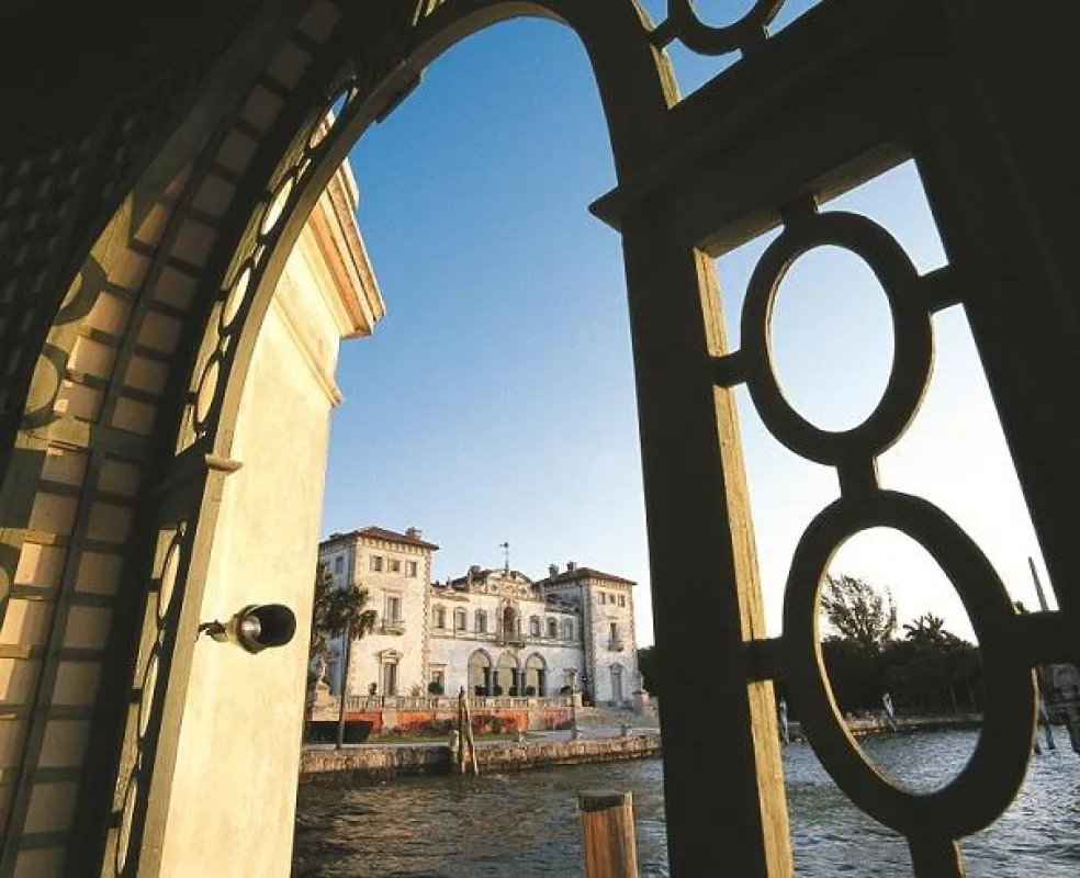 Die im norditalienischen Stil erbaute Villa Vizcaya präsentiert sich als romantisches Ausflugsziel.