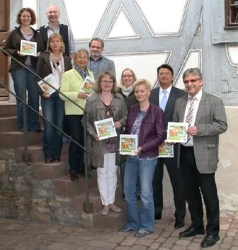 Kinder und Jugendbroschüre „Treffpunkt“ - Bürgermeisteramt Walzbachtal Bild: Kinder und Jugendbroschüre „Treffpunkt“ - Bürgermeisteramt Walzbachtal