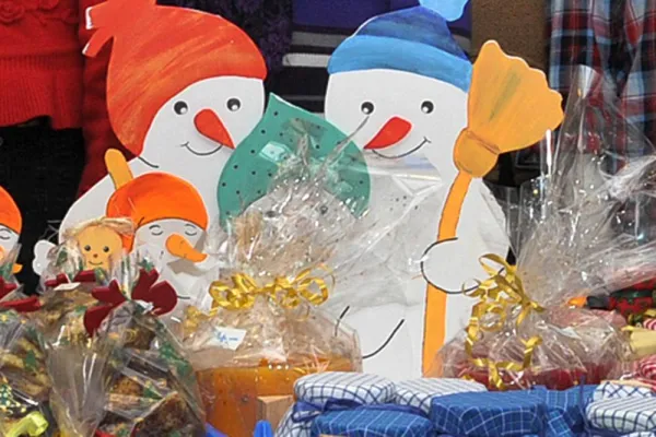 Bild: Adventsbasar für den guten Zweck