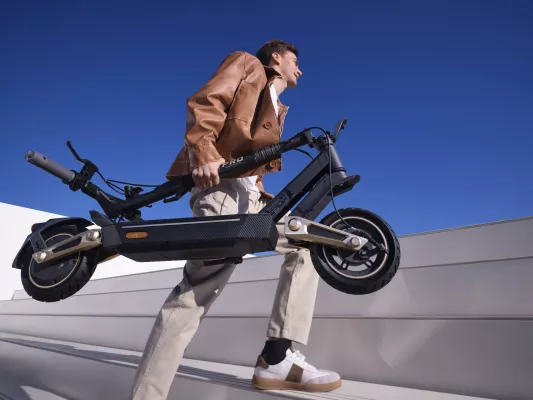 Bild: NAVEE launcht neue E-Mobilitätsserie in Europa – smarter, stärker, weiter