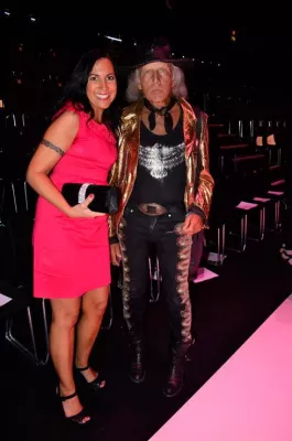 Promi-Maklerin Birgit Wagner trifft James Goldstein in Berlin. Bild: Promi-Maklerin Birgit Wagner trifft James Goldstein in Berlin.