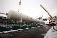 Bild: Schwertransport für Speed-Rekord - 33 Meter langer Druckbehälter für den ring°racer am Nürburgring angekommen