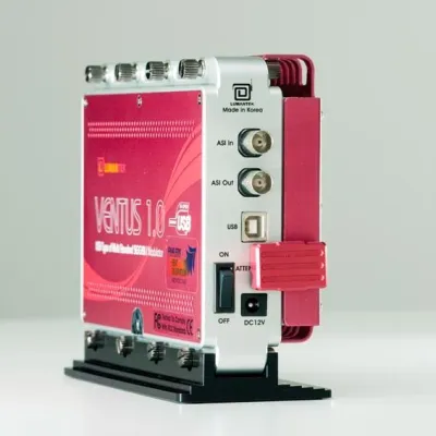 Bild: 2wcom GmbH mit professionellem Multistandard Signalgenerator