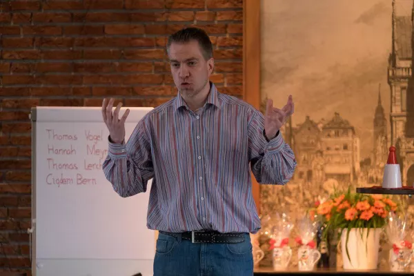 Überzeugende Führungspersönlichkeiten und inspirierende Redner - Die Besten im Norden und Westen. Bild: Überzeugende Führungspersönlichkeiten und inspirierende Redner - Die Besten im Norden und Westen.