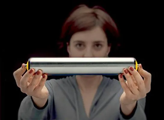 Bild: Rulmeca Tragrolle mit federbaren konischen Sechskant-Achszapfen