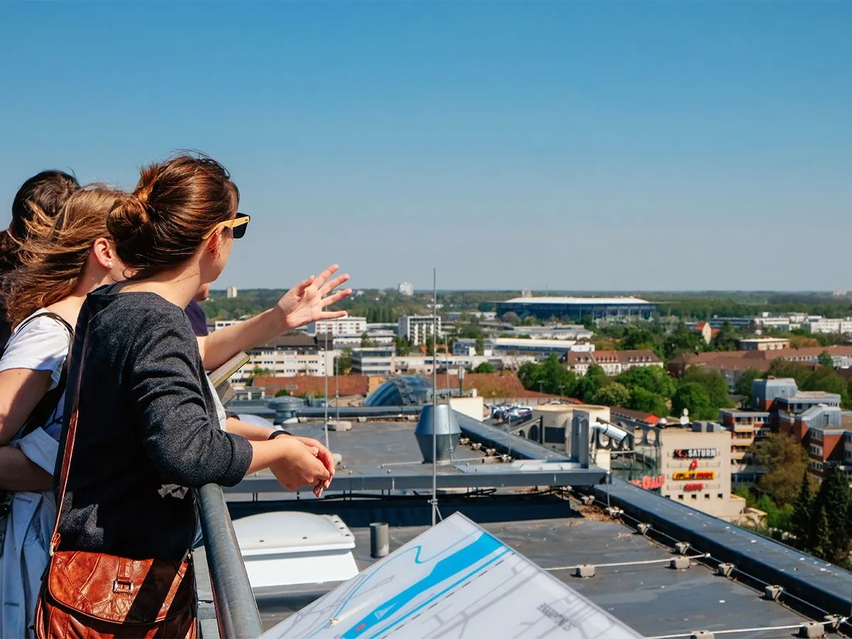 Blick vom Rathausdach Wolfsburg (© WMG Wolfsburg, Foto: Janina Snatzke)