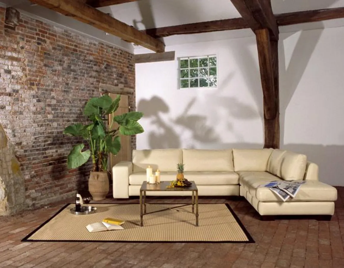 Papierteppich mit Bordüre