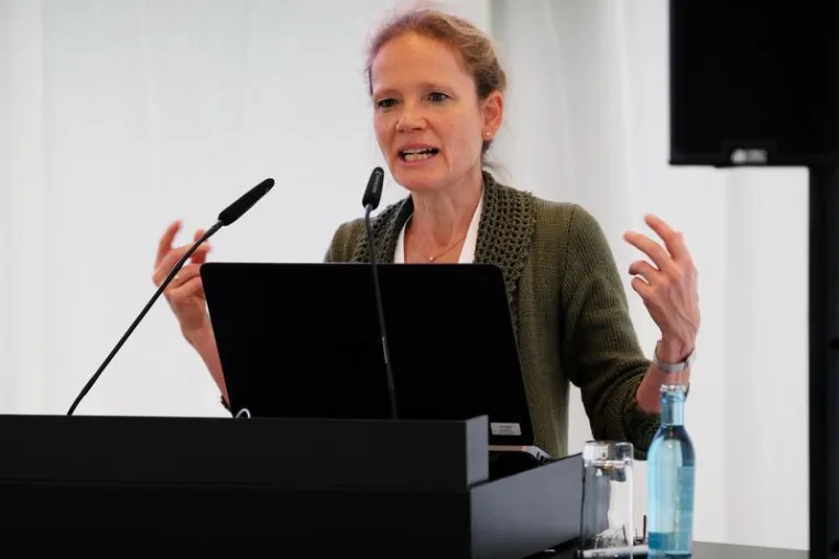 Bild: Parkinson-Krankheit: früh erkennen, früh handeln