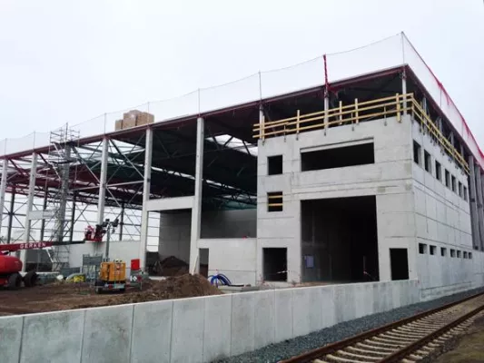 Richtfest bei der Rieck Entsorgungs-Logistik Bild: Richtfest bei der Rieck Entsorgungs-Logistik