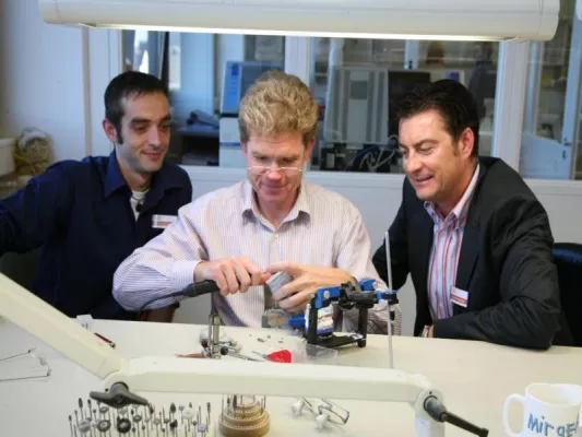 Bild: DROS®-Therapie jetzt auch in Österreich - GZFA versammelt 30 Funktionstherapeuten im Netzwerk