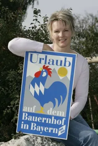 Bild: Hilde Gerg wirbt für Urlaub auf dem Bauernhof in Bayern
