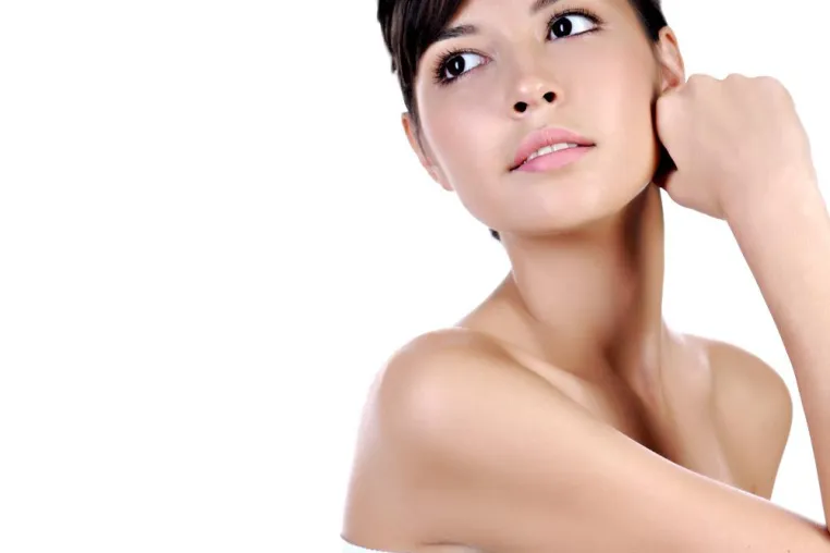 Kosmetik Produkte von Avene aus der Versandapotheke mediherz.de Bild: Kosmetik Produkte von Avene aus der Versandapotheke mediherz.de