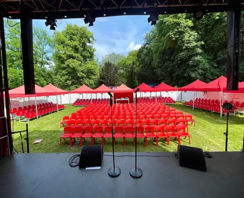 Bild: Judy Winter und Live-Shows aus London auf dem Jovyplatz in Gladbeck