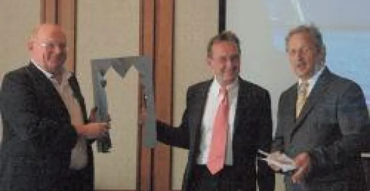 Bild: ABAS - Fast 15 Jahre intensiver und erfolgreicher „Dialog“