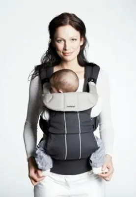 Höchster Tragekomfort für noch mehr Nähe: BabyBjörn ergänzt sein Sortiment um ein fünftes Modell Bild: Höchster Tragekomfort für noch mehr Nähe: BabyBjörn ergänzt sein Sortiment um ein fünftes Modell