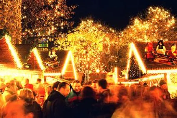 Highlights im Advent - ausgefallene Weihnachtsmärkte in Holland Bild: Highlights im Advent - ausgefallene Weihnachtsmärkte in Holland