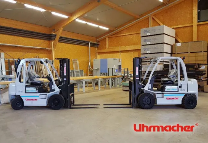 Bild: Neue Stapler für Heims Holzbau