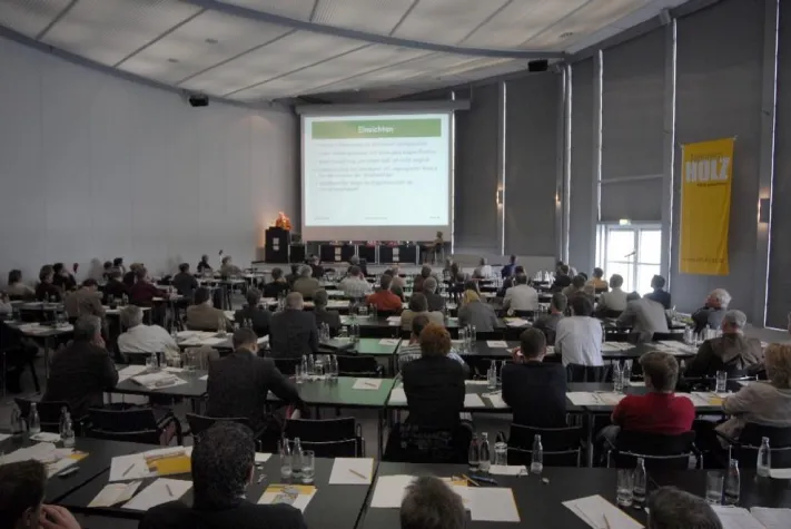 Bild: Im Fokus: Wege der Holzmobilisierung