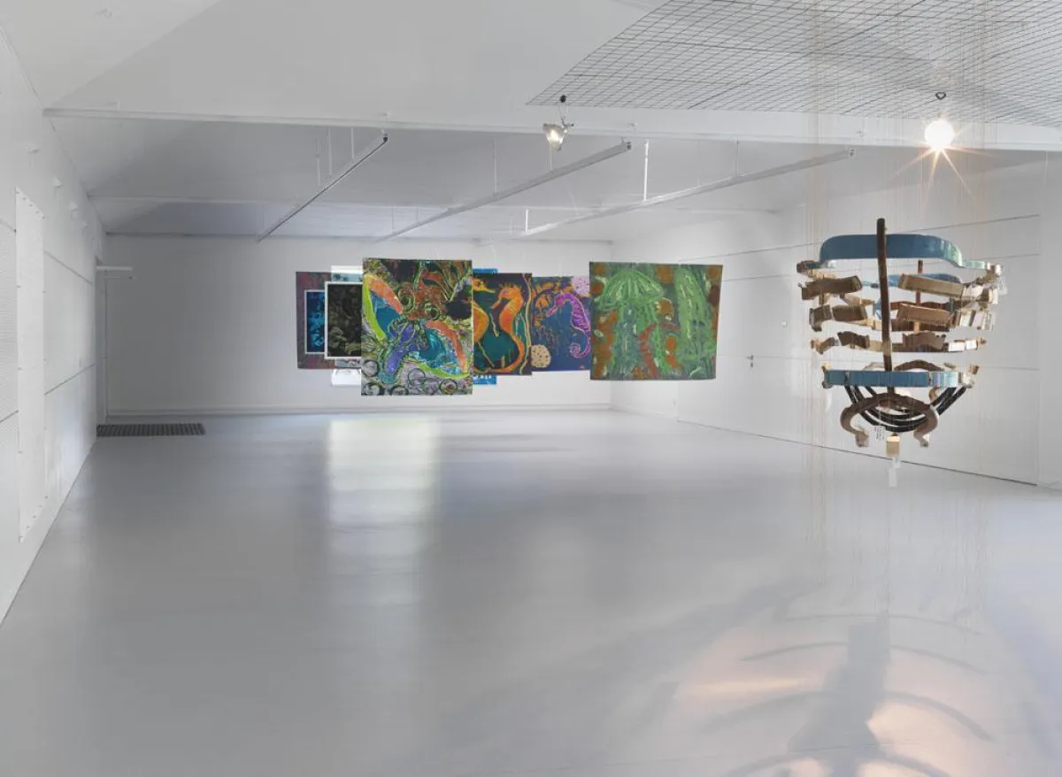 Ausstellungsansicht TRANSFORMATION II, Temporäre Galerie / Foto: Jens Ziehe