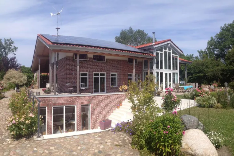 Wohnkeller: ABG lädt zum Architektentag ein Bild: Wohnkeller: ABG lädt zum Architektentag ein