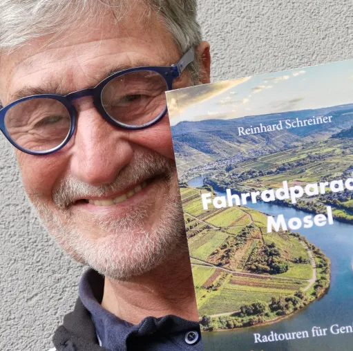 Taschenbuch "Fahrradparadies Mosel. Radtouren für Genießer" Bild: Taschenbuch "Fahrradparadies Mosel. Radtouren für Genießer"