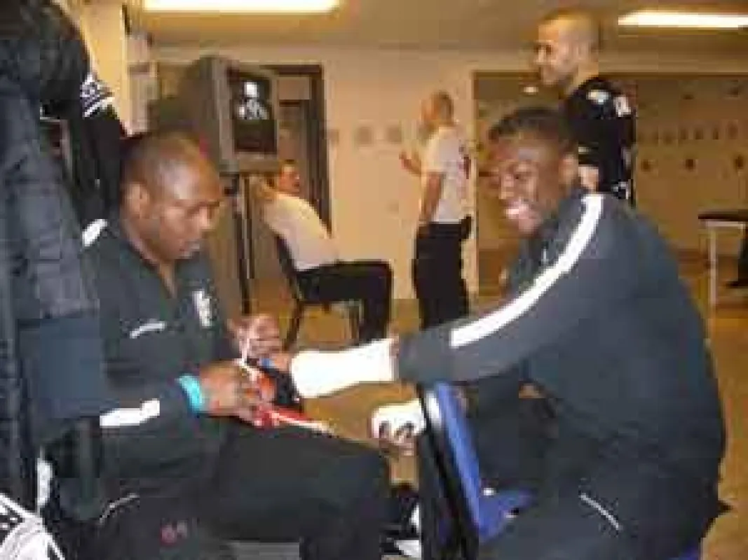 Remy Bonjasky  vor seinem Kampf gegen Melvin Manhoef beim K-1 GP in Amsterdam (26.04.2008)