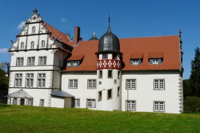 Bild: Schloss Buchenau bietet jetzt auch Ferienwohnungen