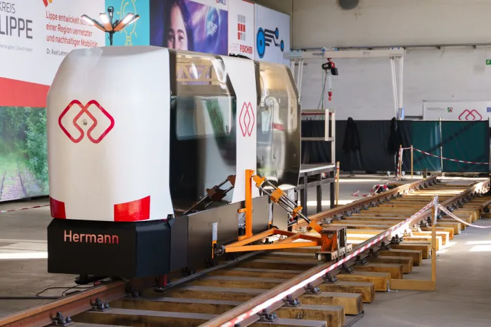 Der Katastrophenfall als Planspiel: Chaos, Krise, Koordination Bild: Der Katastrophenfall als Planspiel: Chaos, Krise, Koordination