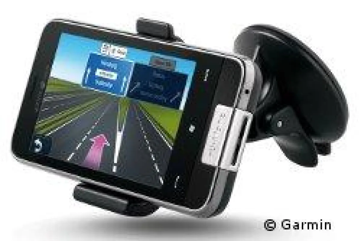 Das Garmin-Asus nüvifone M10 wird serienmäßig mit einer Kfz-Halterung geliefert