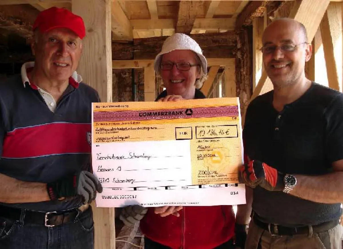 Der Tierschutzverein Schramberg e.V. freut sich über die Spende von 