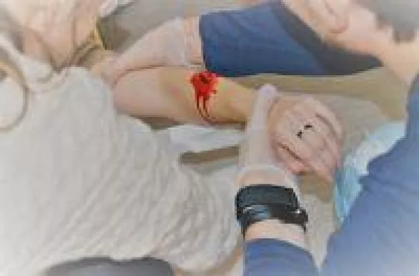 Bild: BLR Akademie bildet Jugendmitarbeiter in Erste Hilfe aus