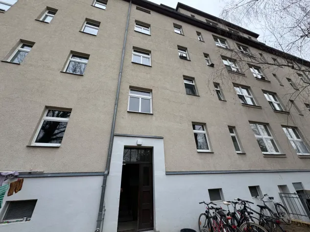 Bild: Privat oder mit Makler verkaufen? Sven Schwarzat gibt Tipps für Immobilienverkäufer