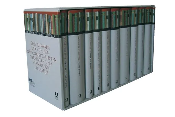 Bild: Bibliothek Verbrannter Bücher - Schenkung an 180 Realschulen