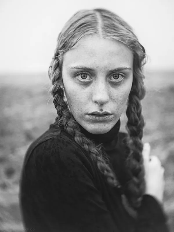 Bild aus der STRKNG-Sammlung, Fotograf: ungemuetlich, Model: Alessa Ghoulish