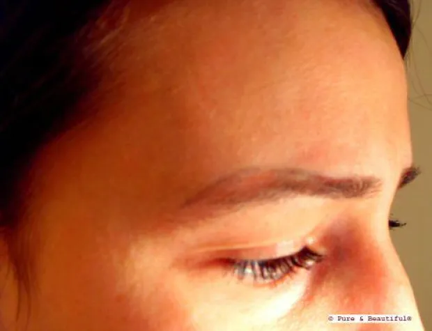 Bild: Permanent Make-Up sicher und effektiv entfernen