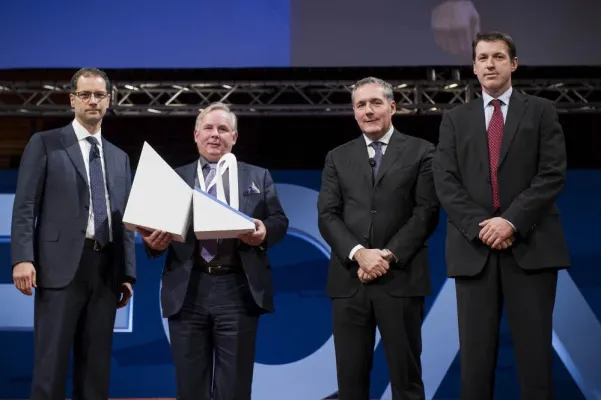 Bild: Kundenauszeichnung für Automobillogistiker: FCA Qualitas Award geht an die Mosolf-Gruppe