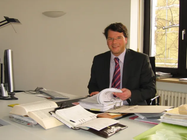Bild: Interview mit Dr. Wulf Hambach, Rechtsanwalt, spezialisierte auf Medien- und Glücksspielrecht