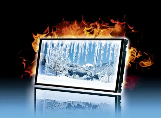 Bild: Neues 10,2“ TFT-Display mit erweitertem Temperaturbereich