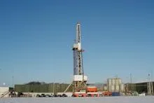 Bild: Bundesumweltministerium und Mineralölwirtschaft unterzeichnen Gemeinsame Erklärung   zur Markteinführung von schwefelarmen Heizöl für die Öl- Brennwerttechnik