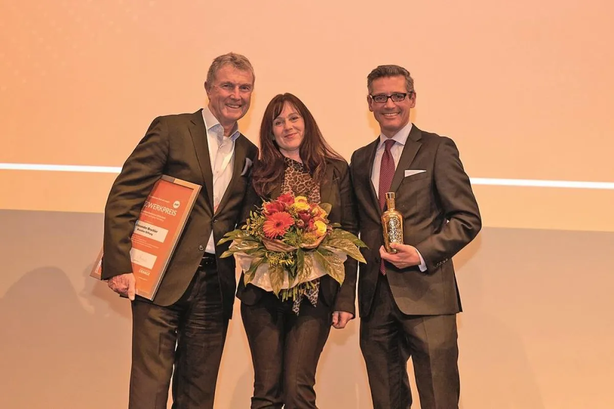 Alexander Brochier erhält den Netzwerkpreis „Gemeinsam sind wir stark“.(Bild:smic!Events&Marketing)