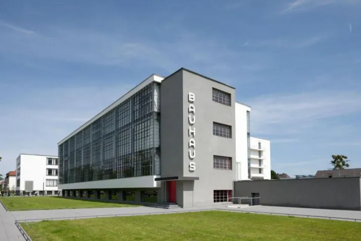 Bild: pro office Planungsteam besucht Bauhaus in Dessau