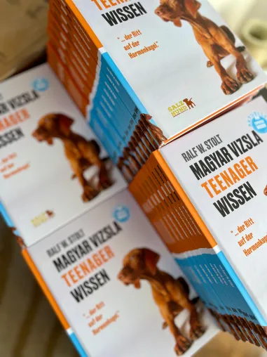 Start der Auslieferung der Magyar Vizsla Teenager Wissen Bücher aus dem SalzHund Verlag Bild: Start der Auslieferung der Magyar Vizsla Teenager Wissen Bücher aus dem SalzHund Verlag