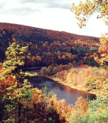 Bild: Pennsylvania - Indian Summer lockt “Leaf-Peepers” in die Wälder