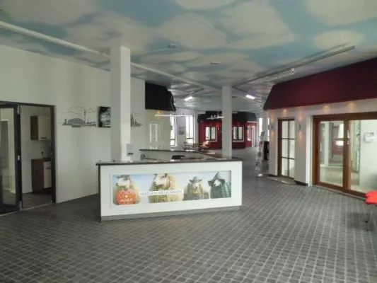 Bild: Neuer Aldra-Marktplatz in München/Neufahrn