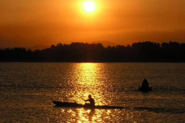 OutdoorAktivLesung - Kanutour und Lagerfeuer-Abend Bild: OutdoorAktivLesung - Kanutour und Lagerfeuer-Abend